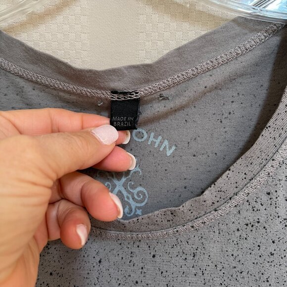 JOHN JOHN Unisex Sleeveless Distressed Jeweled T Shirt Top Gray Sz M NWT - Picture 12 of 16